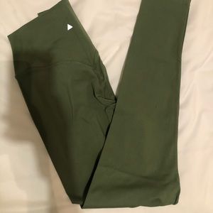 NWOT Balance Athletica Ascend leggings